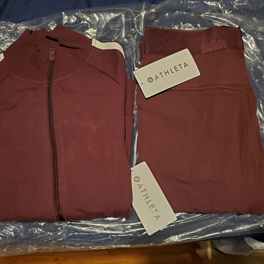 Athleta sweatsuit